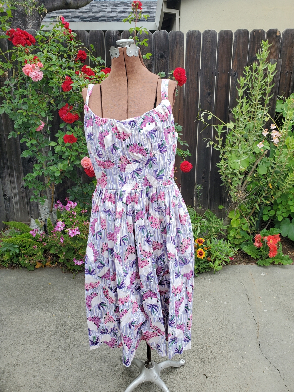 Retrospec'd Sleeveless Floral Midi Dress in White, Pink & Purple